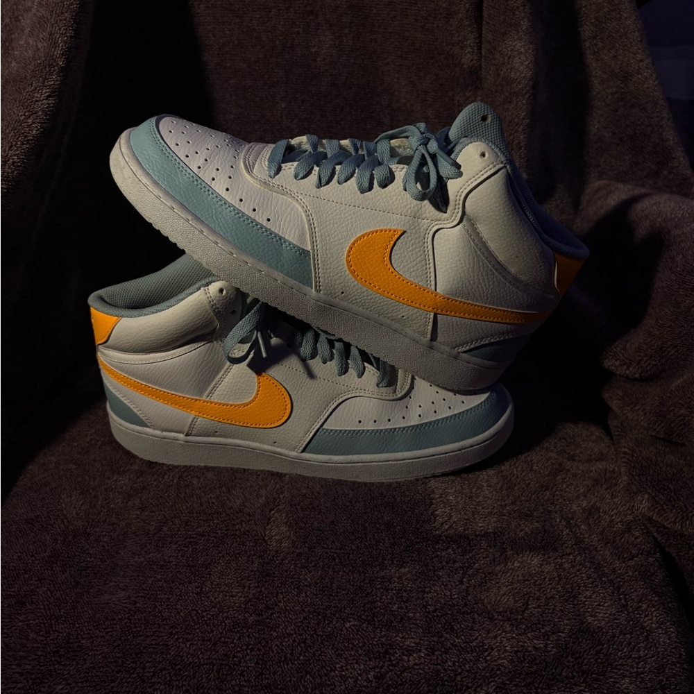 Nike Athletic Shoes - Gray and Orange